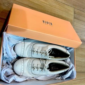 White Bloch Women's Jason Samuels Smith Flat, Tap Dance shoes Size 5 1/2